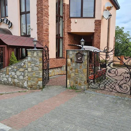 Hotel едем *