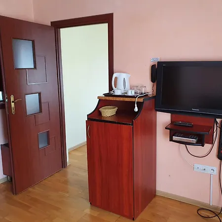 едем Hotell *