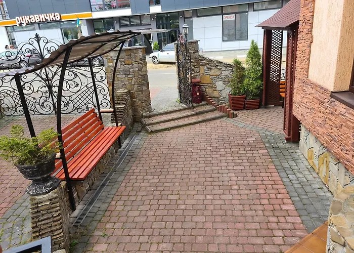 מלון едем Skhidnytsia