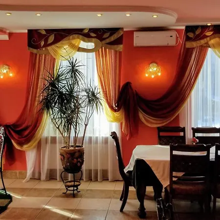 едем Hotel *